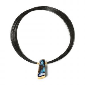 Collier mit Opalschließe